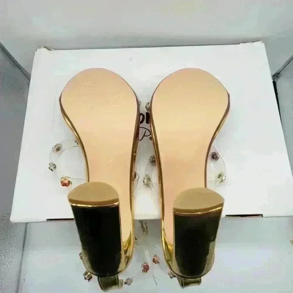 NEW IN BOX Lemon Drop by Privilege Strappy Gold Sandals 6.5 High Heel W/Stones - Picture 6 of 16